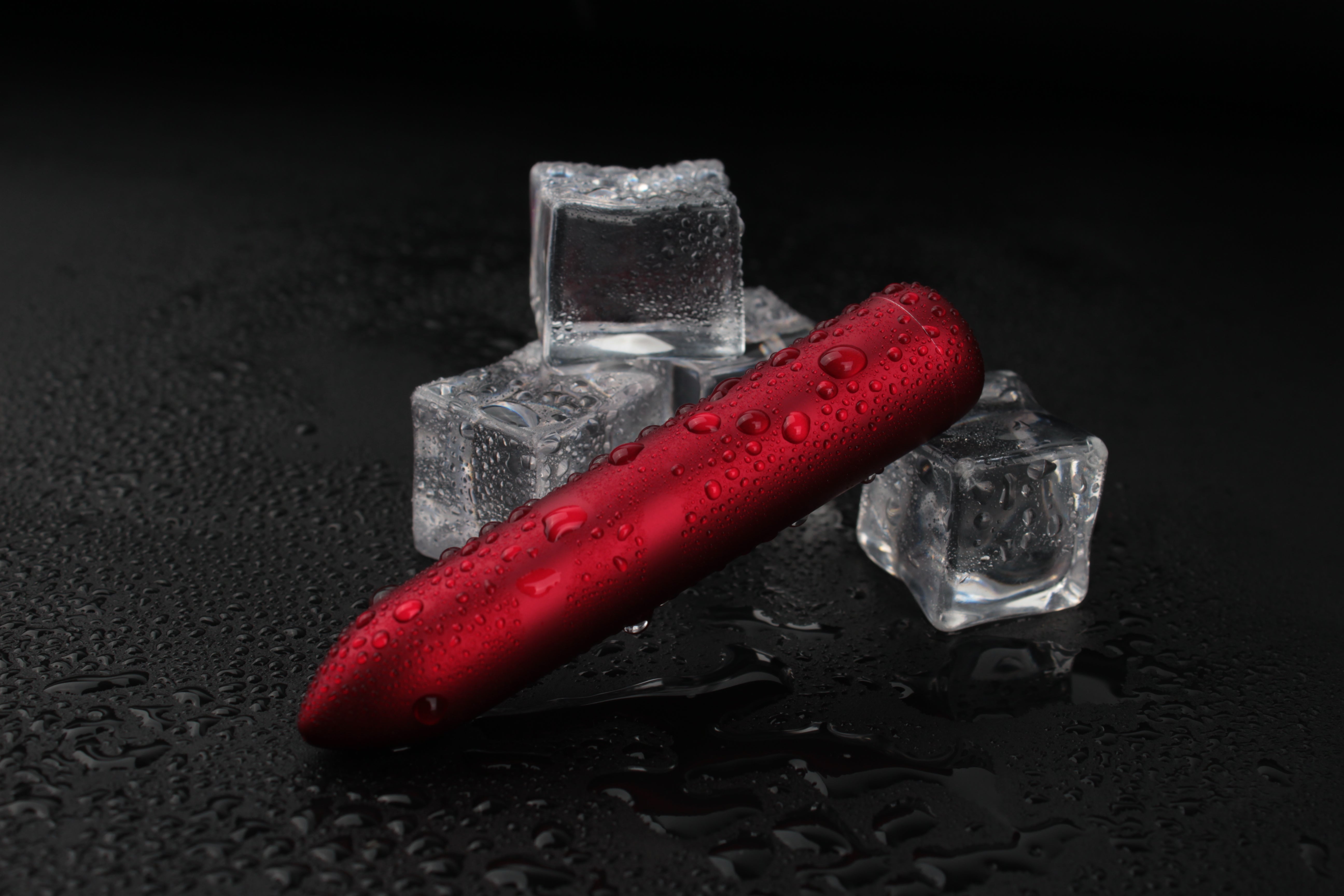 Nefer Bullet Vibrator | 16 Speeds, Compact Power for Everyday Pleasure