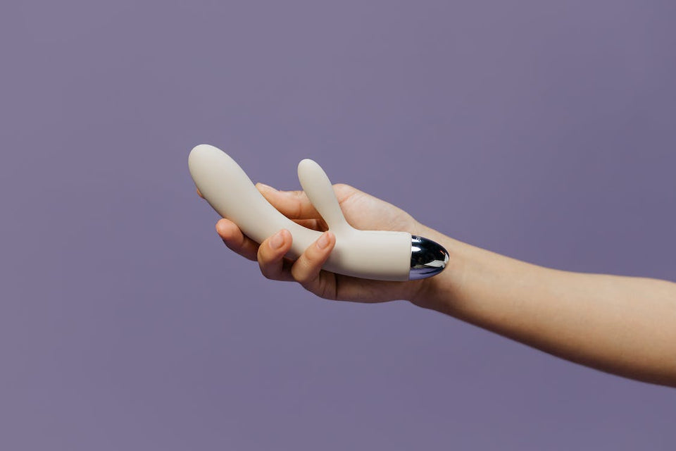 Best Way How to Use a Rabbit Vibrator Fun-Mates Best Way How to Use a Rabbit Vibrator Fun-Mates